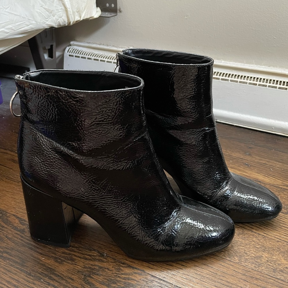 Black Heeled Boots